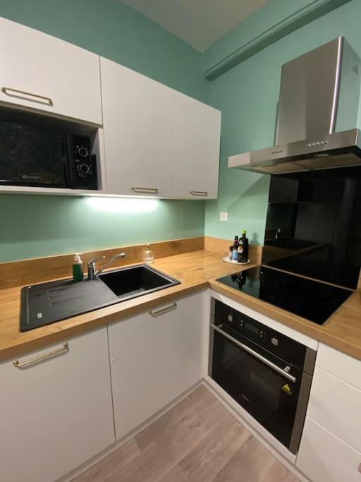 Charmant Studio Idealement Place Et Paisible ! โอโลรง-แซ็ง-มารี ภายนอก รูปภาพ